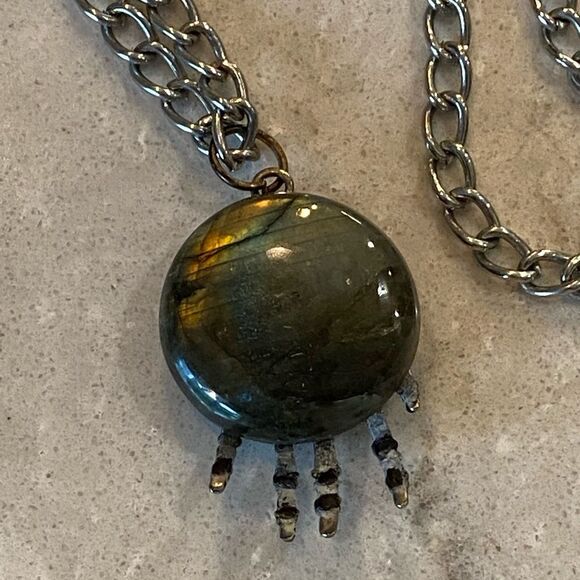 Labradorite Necklace - Picture 6 of 6